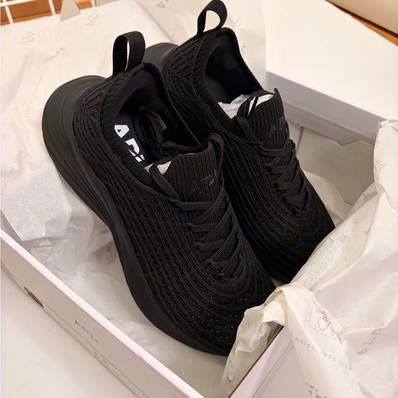 NWT APL TECHLOOM ZIPLINE - UNISEX (W6.5) - Picture 8 of 13